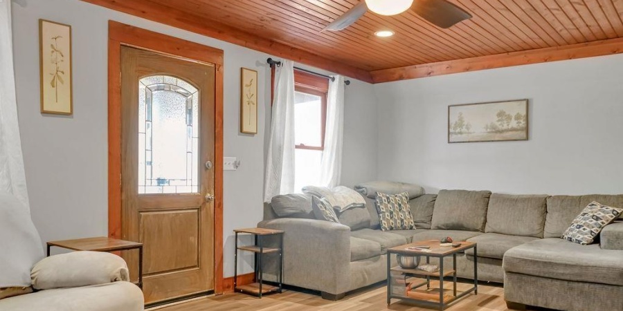 7318 N Red Hill Road, Ellettsville, Indiana 47429,MLS,202548795