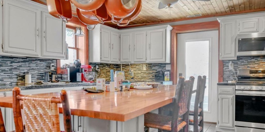 7318 N Red Hill Road, Ellettsville, Indiana 47429,MLS,202548795