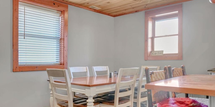 7318 N Red Hill Road, Ellettsville, Indiana 47429,MLS,202548795