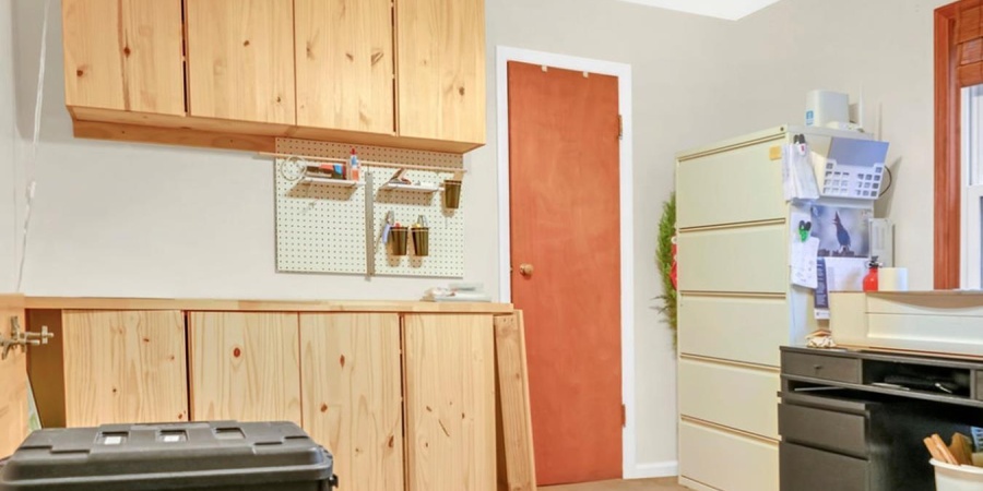 1406 N Kinser Pike, Bloomington, Indiana 47404,MLS,202548806