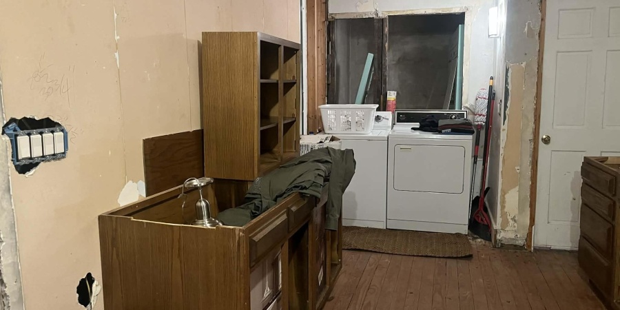 1716 15th St, Bedford, Indiana 47421,MLS,202548812