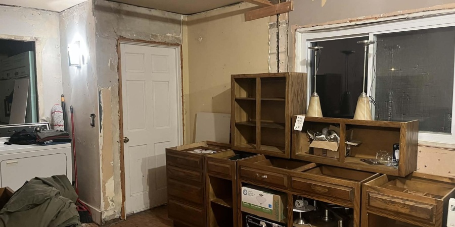 1716 15th St, Bedford, Indiana 47421,MLS,202548812