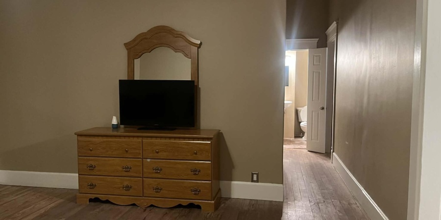 1716 15th St, Bedford, Indiana 47421,MLS,202548812