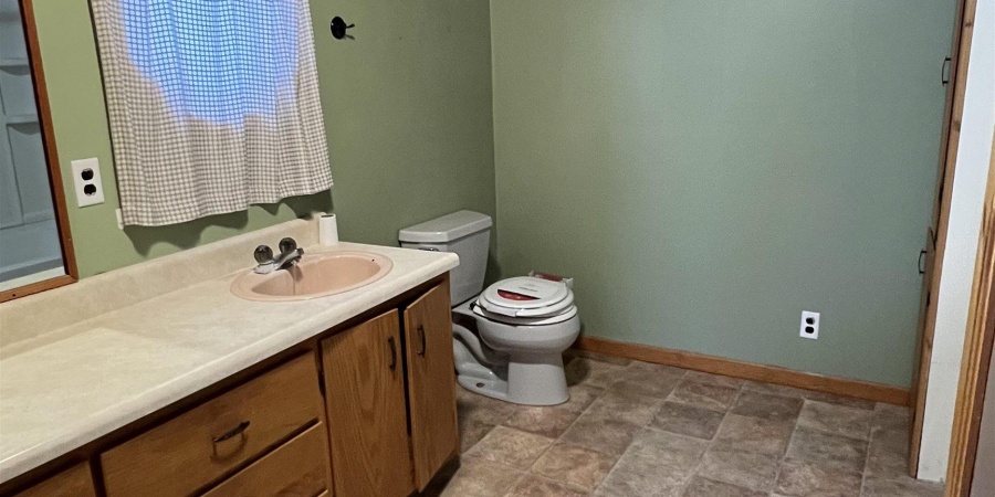 810 E Main Street, Jasonville, Indiana 47438,MLS,202548865