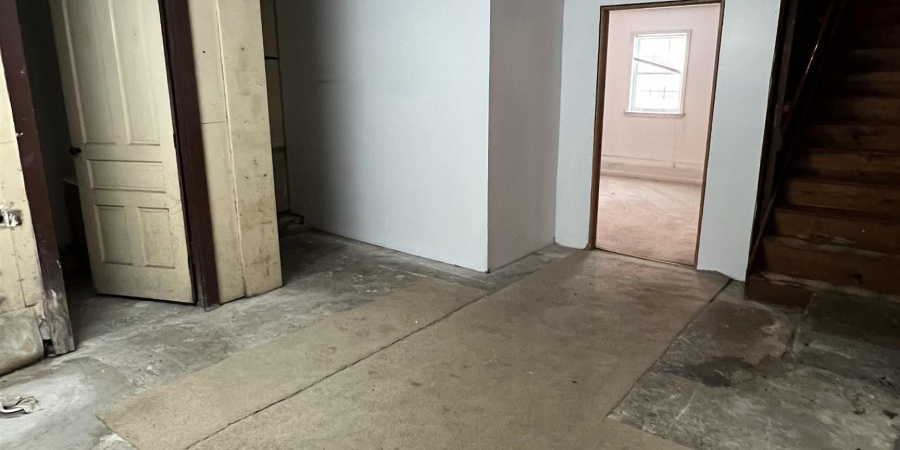 810 E Main Street, Jasonville, Indiana 47438,MLS,202548865