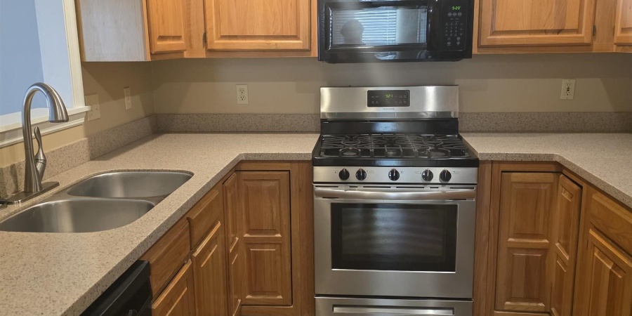 1106 S Graywell Drive, Bloomington, Indiana 47401,MLS,202548871