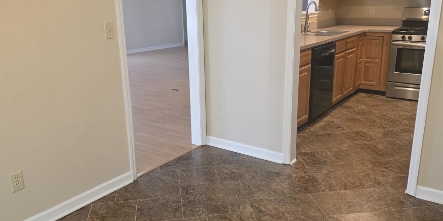 1106 S Graywell Drive, Bloomington, Indiana 47401,MLS,202548871