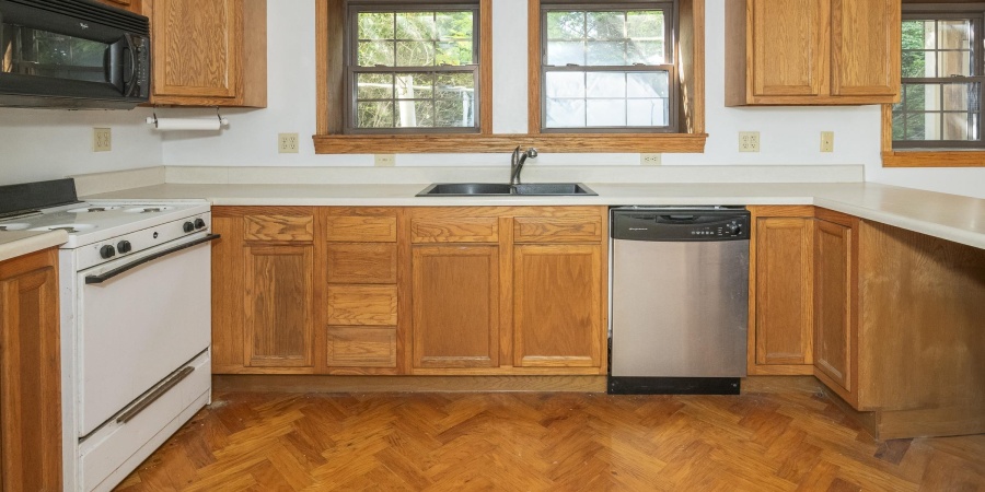 1121 W Grant Street, Ellettsville, Indiana 47429,MLS,202525195