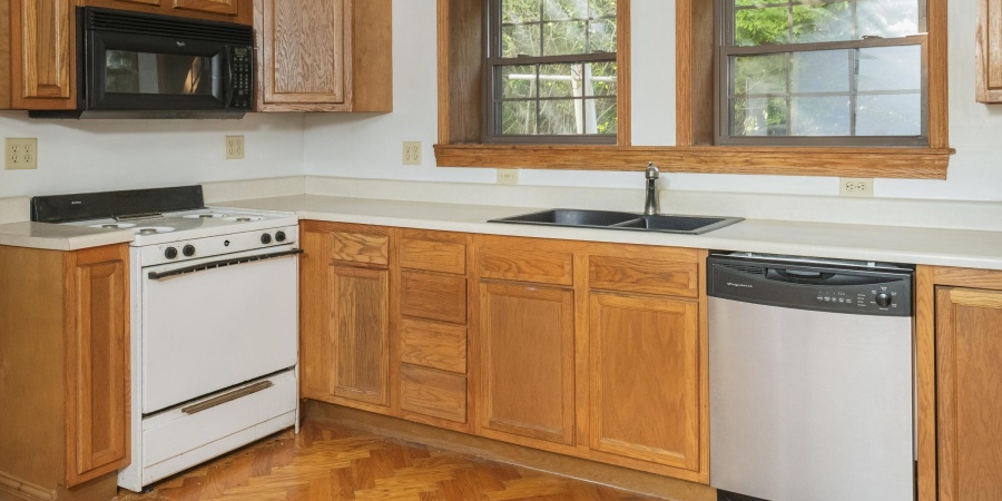 1121 W Grant Street, Ellettsville, Indiana 47429,MLS,202525195