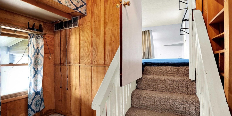 5301 S Old State Road 37 Road, Bloomington, Indiana 47401-7570,MLS,202545172