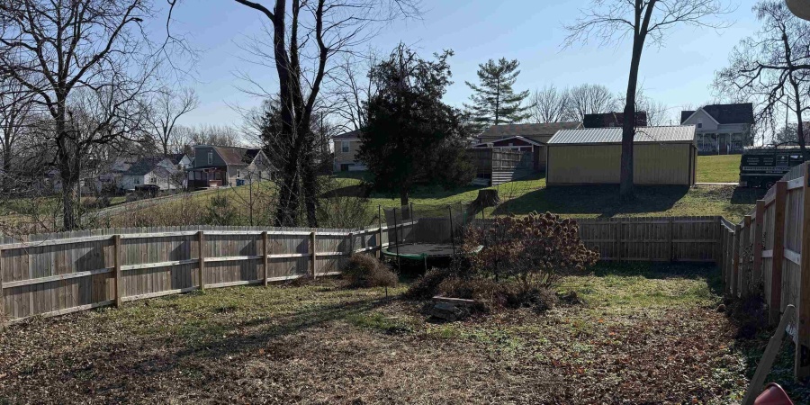 612 17th St, Bedford, Indiana 47421,MLS,202549035