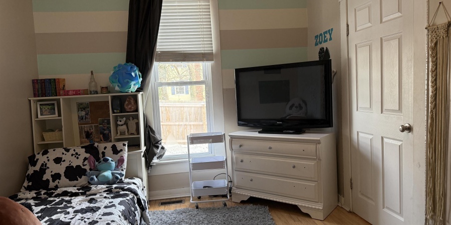 612 17th St, Bedford, Indiana 47421,MLS,202549035