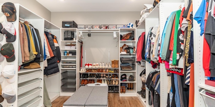 9218 S Foggy Ridge Lane, Bloomington, Indiana 47401,MLS,202549045