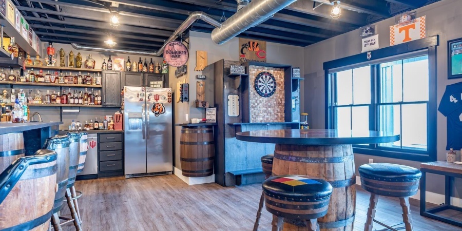 9218 S Foggy Ridge Lane, Bloomington, Indiana 47401,MLS,202549045