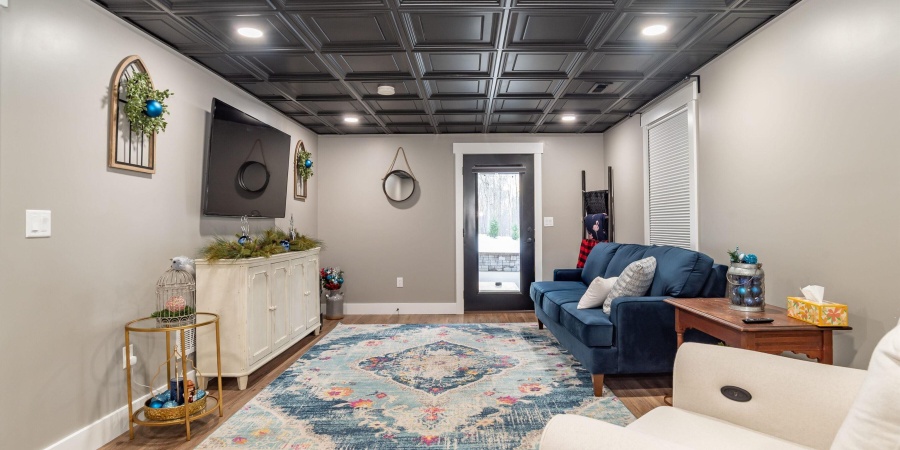 9218 S Foggy Ridge Lane, Bloomington, Indiana 47401,MLS,202549045