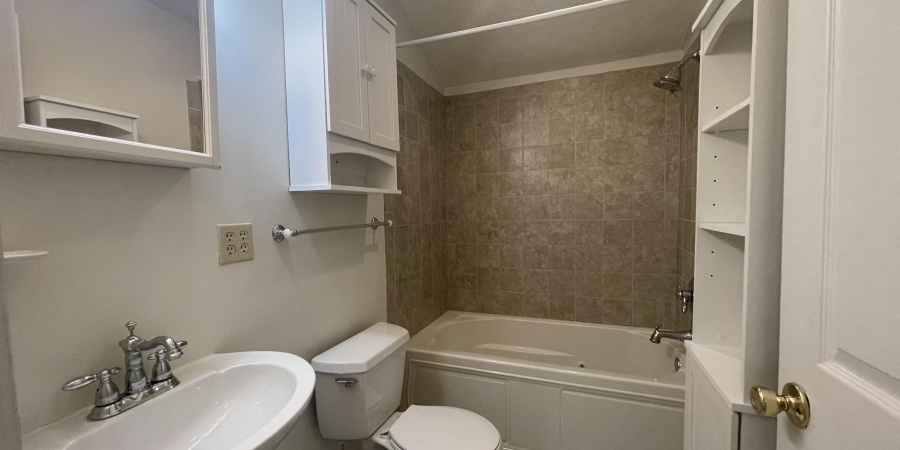 1200 N Washington Street, Bloomington, Indiana 47408,MLS,202549143