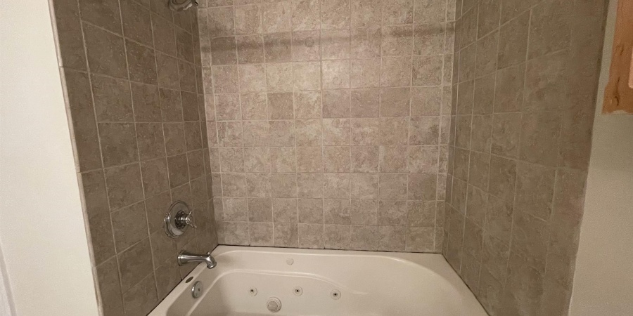 1200 N Washington Street, Bloomington, Indiana 47408,MLS,202549143