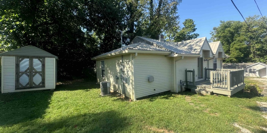 1200 N Washington Street, Bloomington, Indiana 47408,MLS,202549143