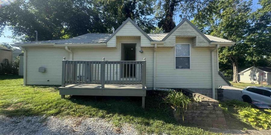 1200 N Washington Street, Bloomington, Indiana 47408,MLS,202549143