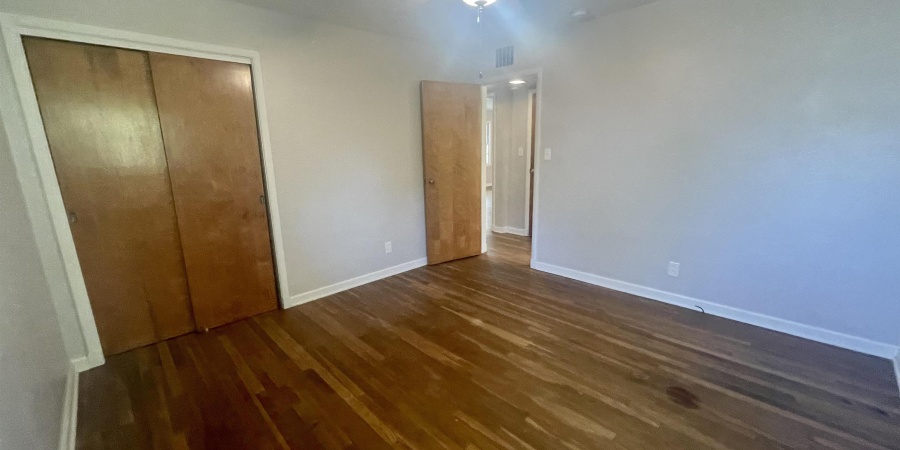 1822 E 2nd Street, Bloomington, Indiana 47401,MLS,202549164