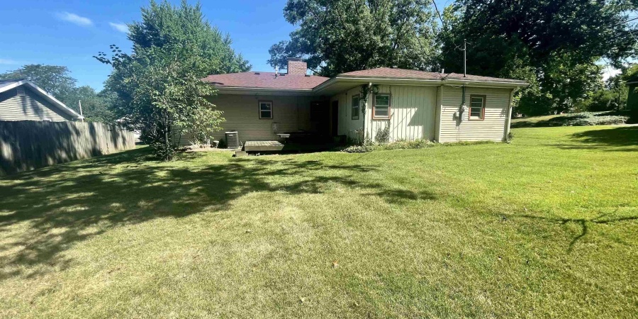 1822 E 2nd Street, Bloomington, Indiana 47401,MLS,202549164