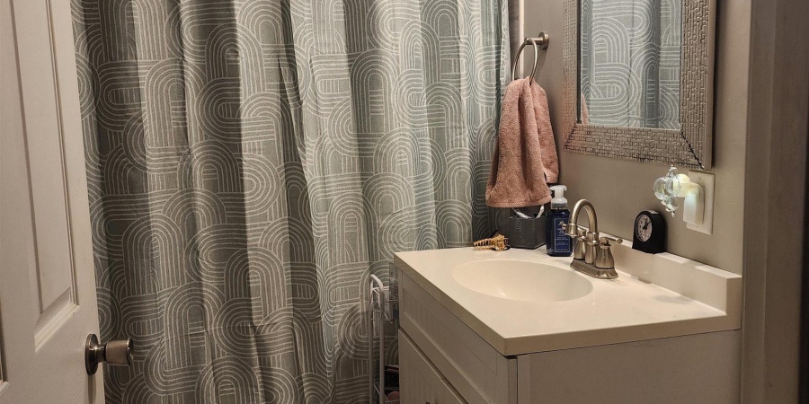 1330 W Crandall Street, Mitchell, Indiana 47446,MLS,202549166