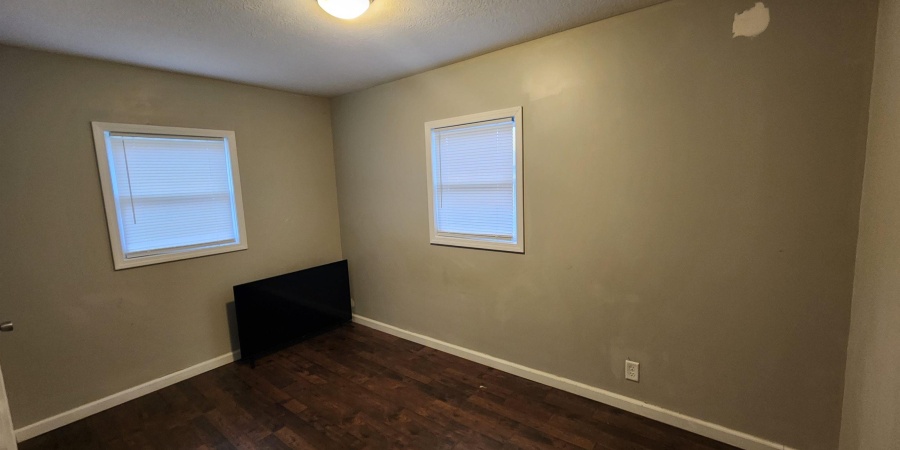 1330 W Crandall Street, Mitchell, Indiana 47446,MLS,202549166