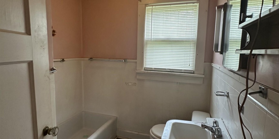 539 NE 9th Street, Linton, Indiana 47441,MLS,202518876