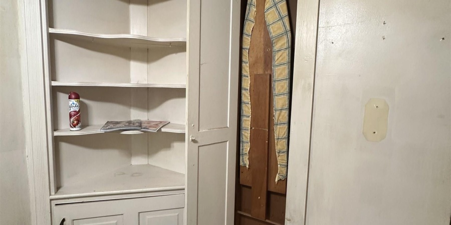 539 NE 9th Street, Linton, Indiana 47441,MLS,202518876