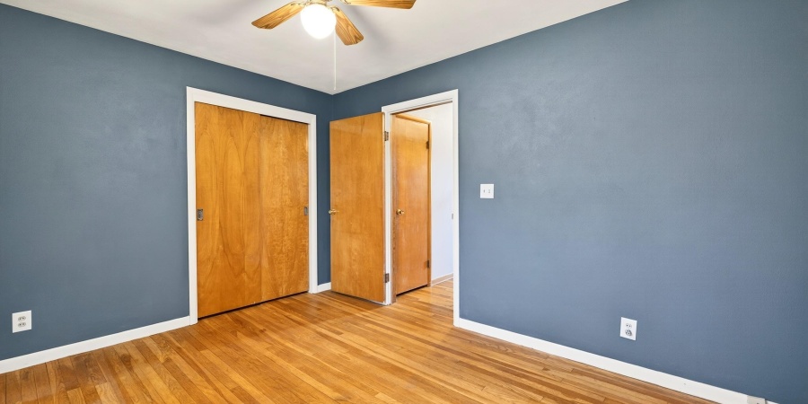 738 Sunset Drive, Bloomfield, Indiana 47424,MLS,202540862