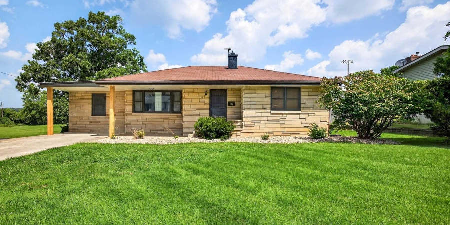 738 Sunset Drive, Bloomfield, Indiana 47424,MLS,202540862