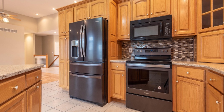 5600 S Ornamental Drive, Bloomington, Indiana 47401-9302,MLS,202549218