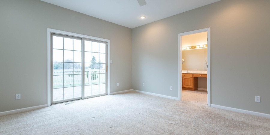 5600 S Ornamental Drive, Bloomington, Indiana 47401-9302,MLS,202549218