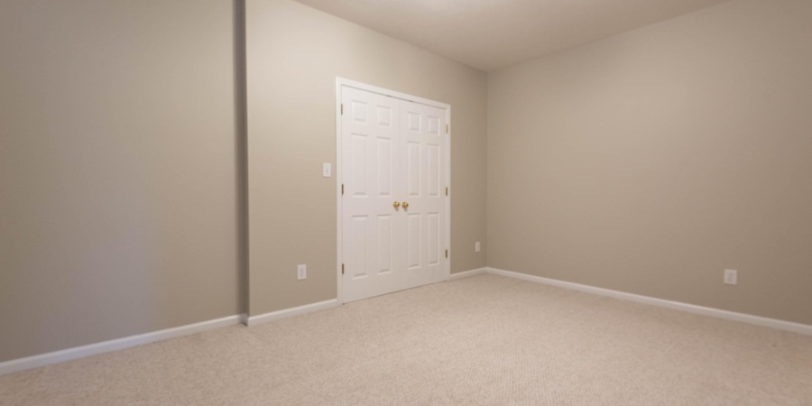 5600 S Ornamental Drive, Bloomington, Indiana 47401-9302,MLS,202549218