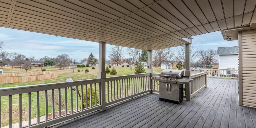 5600 S Ornamental Drive, Bloomington, Indiana 47401-9302,MLS,202549218