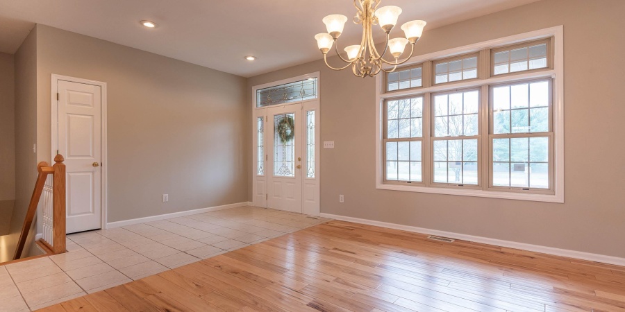 5600 S Ornamental Drive, Bloomington, Indiana 47401-9302,MLS,202549218