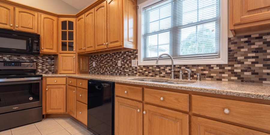 5600 S Ornamental Drive, Bloomington, Indiana 47401-9302,MLS,202549218