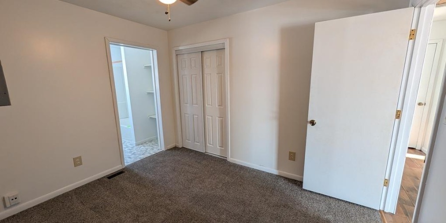 450 W Douglas Street, Martinsville, Indiana 46151-1005,MLS,202549226