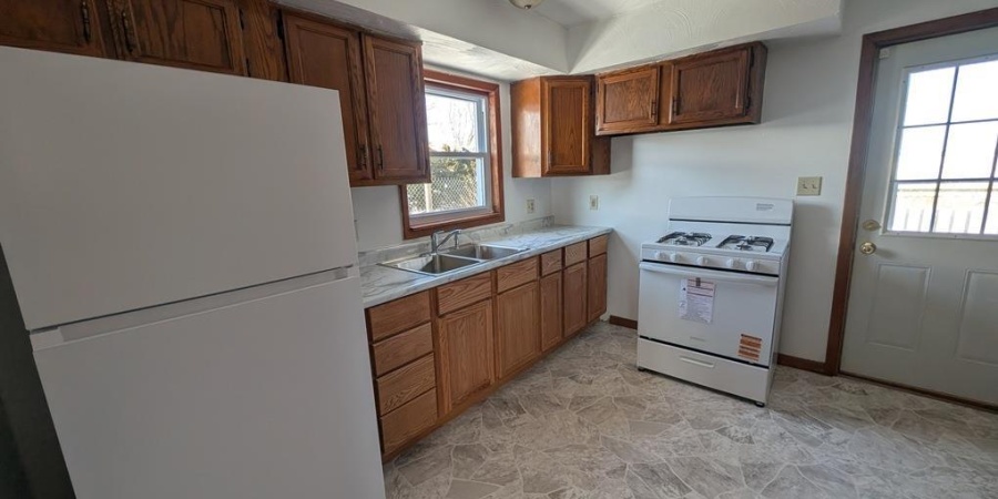 450 W Douglas Street, Martinsville, Indiana 46151-1005,MLS,202549226