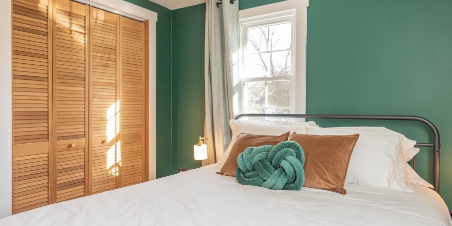 1202 S Fess Avenue, Bloomington, Indiana 47401,MLS,202549227