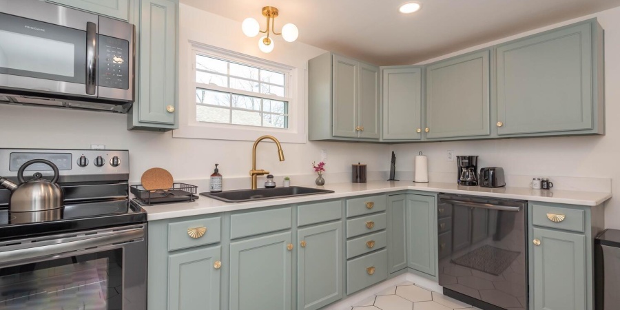 1202 S Fess Avenue, Bloomington, Indiana 47401,MLS,202549227