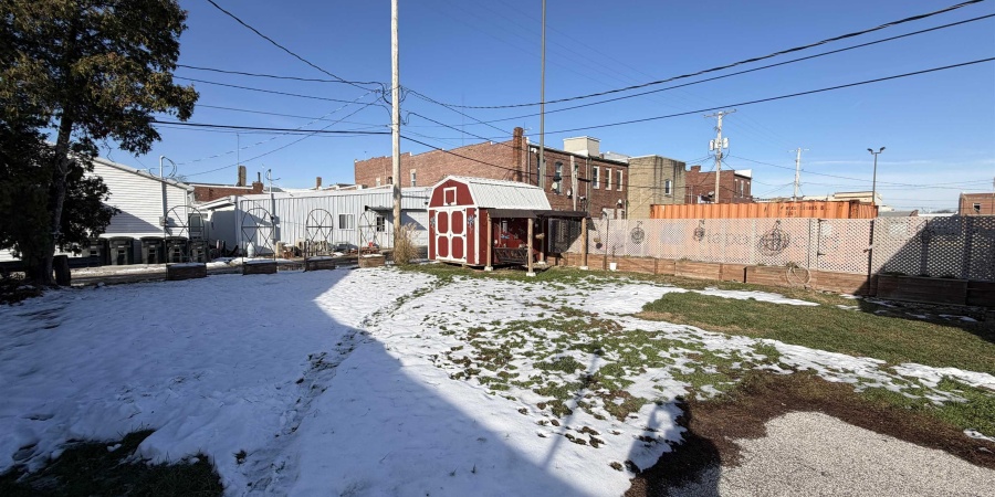 88 SE 1st Street, Linton, Indiana 47441,MLS,202549329