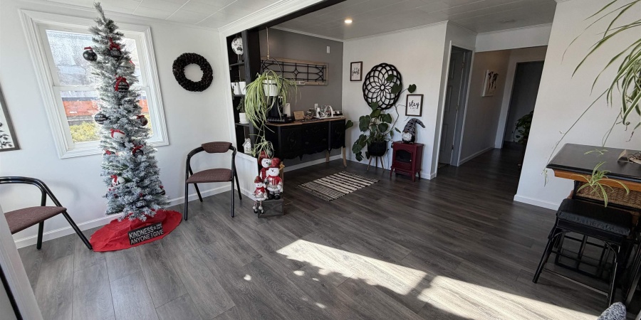 88 SE 1st Street, Linton, Indiana 47441,MLS,202549329