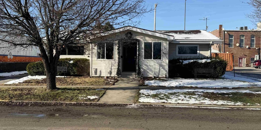 88 SE 1st Street, Linton, Indiana 47441,MLS,202549329