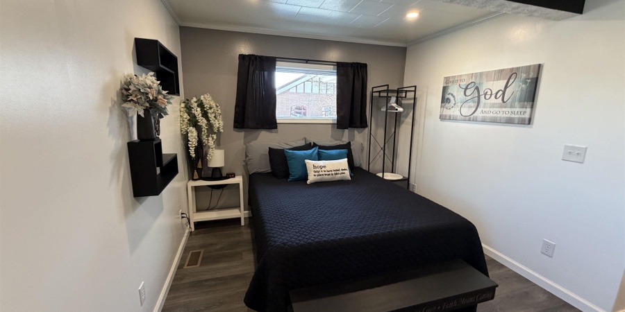 88 SE 1st Street, Linton, Indiana 47441,MLS,202549329