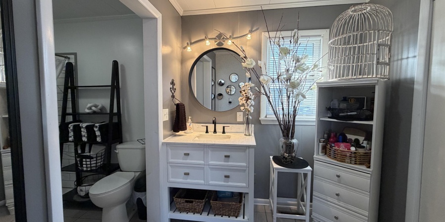 88 SE 1st Street, Linton, Indiana 47441,MLS,202549329