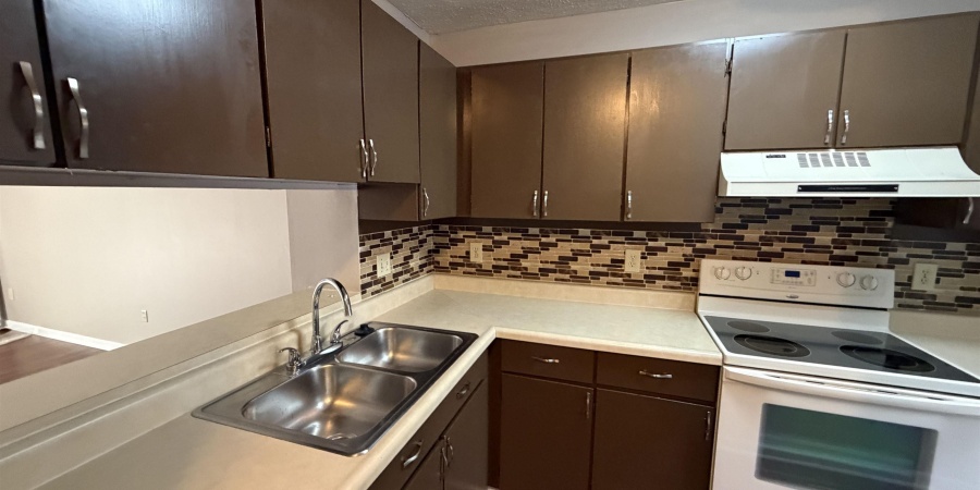 2436 S Burberry Lane, Bloomington, Indiana 47401-4522,MLS,202549337