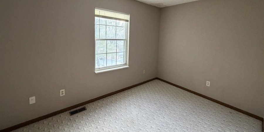 2436 S Burberry Lane, Bloomington, Indiana 47401-4522,MLS,202549337