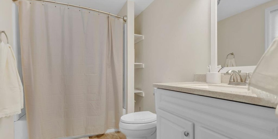 1744 parkview Drive, Bedford, Indiana 47421,MLS,202549414