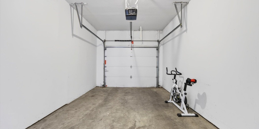 3705 E Barrington Drive, Bloomington, Indiana 47408,MLS,202549432